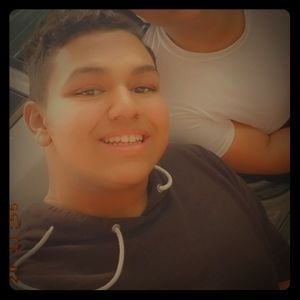 Meet your Posher, Hunter